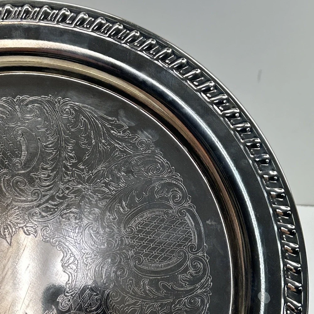 Vintage Leonard‎ Silver Plate Round Etched Floral Serving Tray Gadroon Rim
